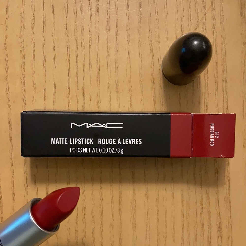 5/$50 MAC Matte Lipstick Russian Red - Picture 6 of 6